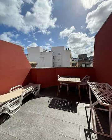 Aticos Con Terraza Rosamar 아파트 *