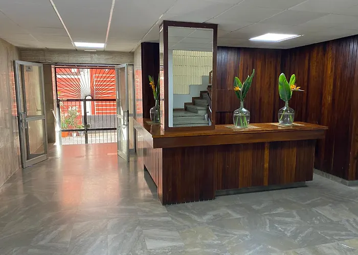 Apartamentos Con Terraza Rosamar *